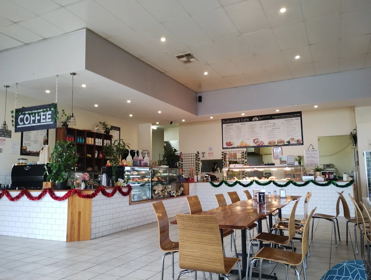 Vibe, RUSHDALE'S CAFE
