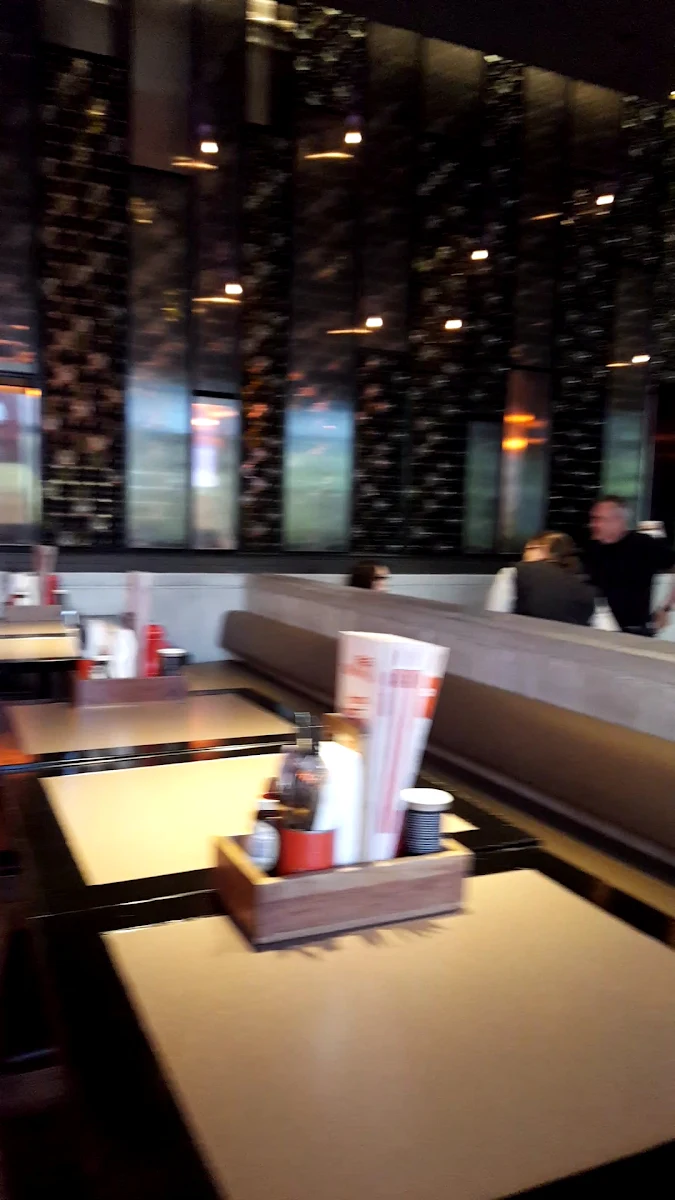 Vibe, The Merrywell