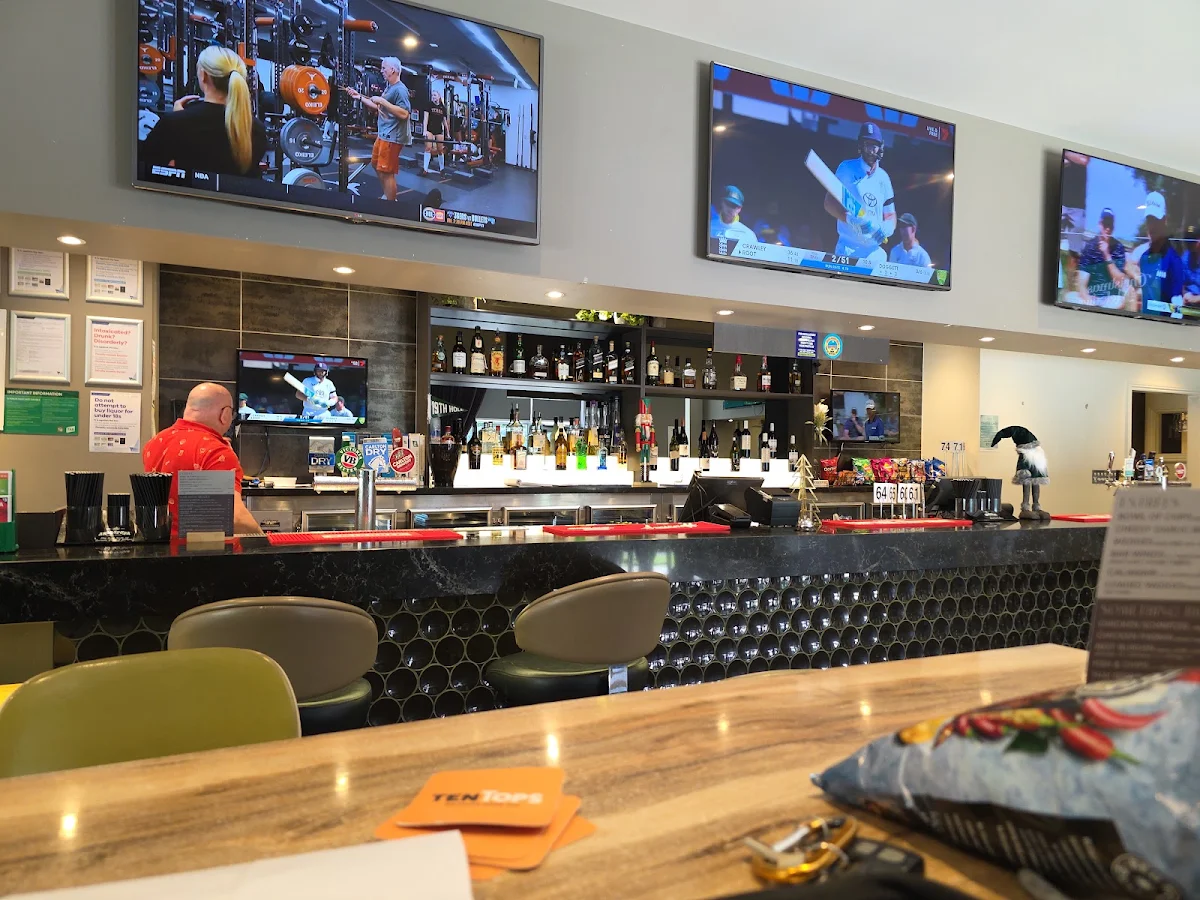 Vibe, Cardinia Park Hotel