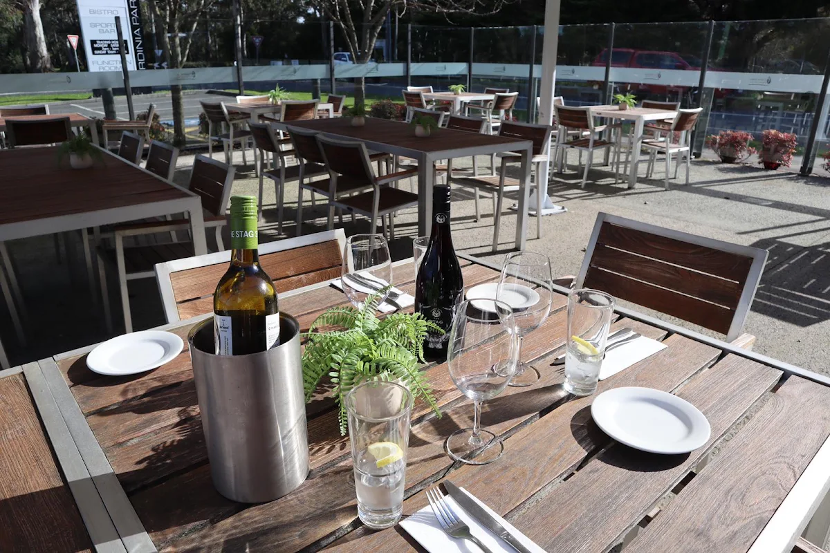 Vibe, Cardinia Park Hotel