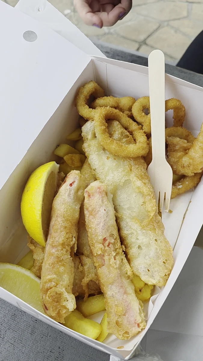 Food & drink, Charis Seafoods