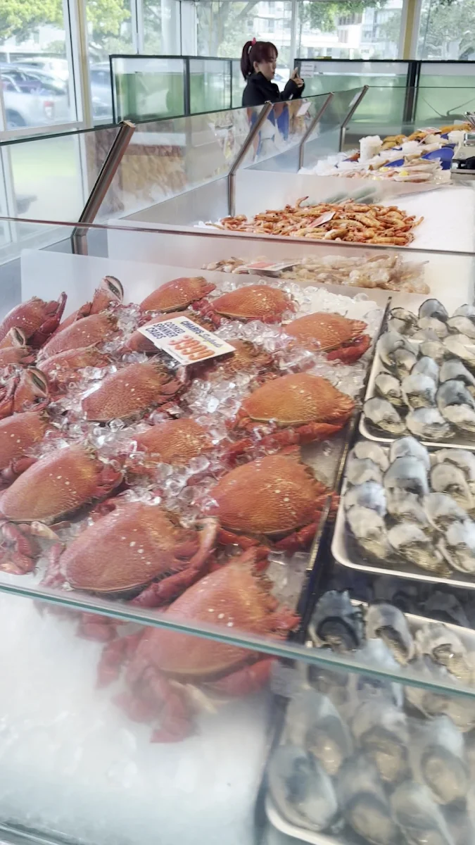 Food & drink, Charis Seafoods