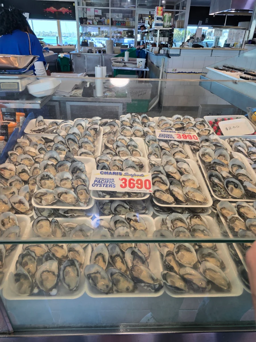 Vibe, Charis Seafoods