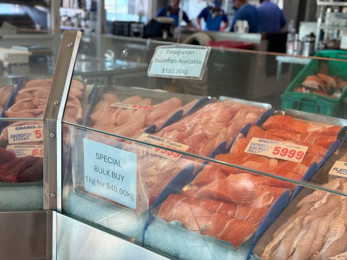 Vibe, Charis Seafoods