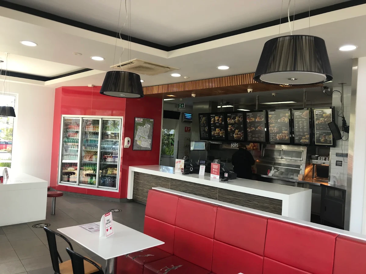 Vibe, Red Rooster Eumemmerring