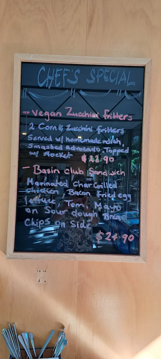 Menu, Basin Cafe
