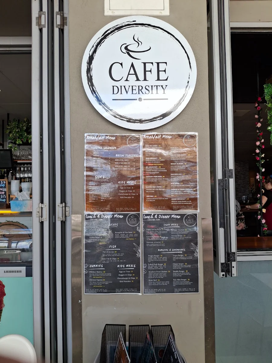 Menu, Cafe Diversity