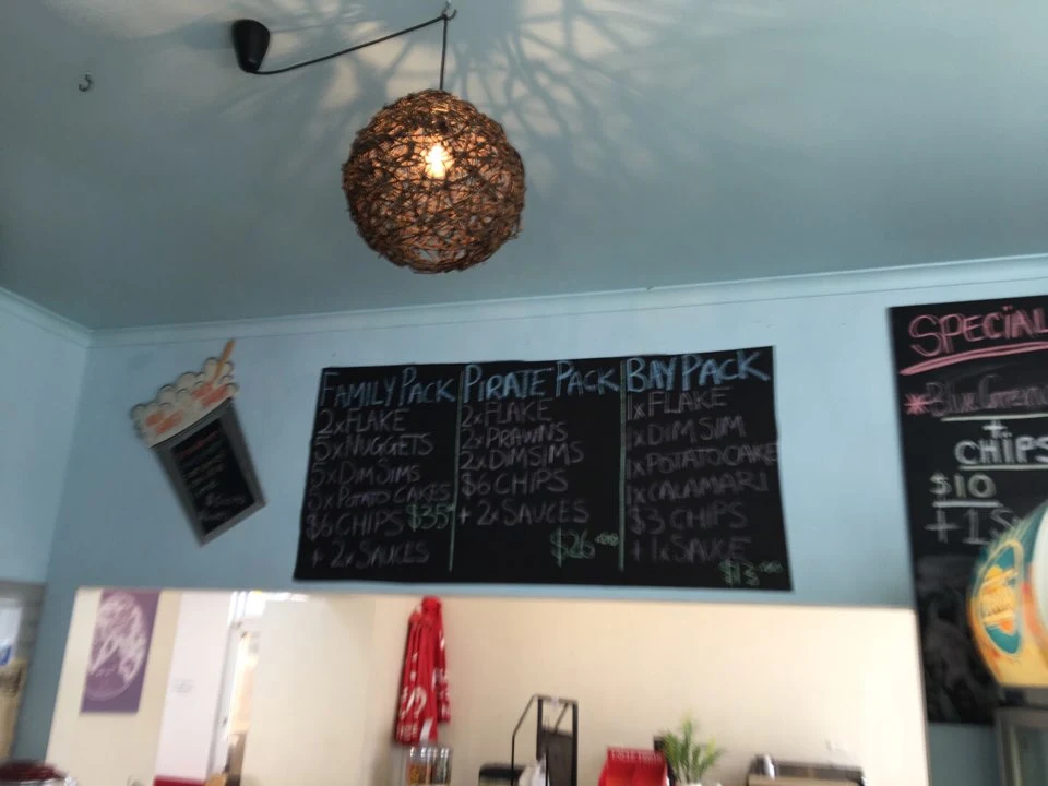 Menu, Frying Nemo Fish & Chips