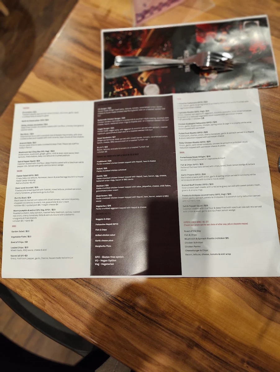 Menu, Hotel Traralgon
