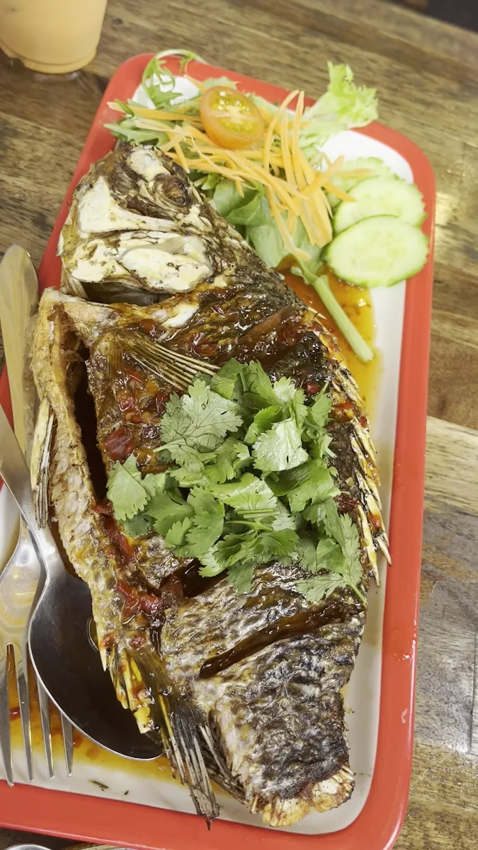 Food & drink, Red Lemon Thai