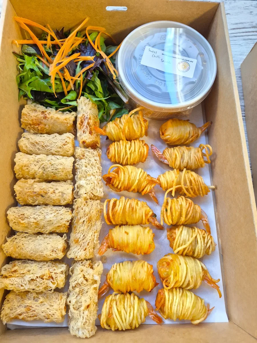 Food & drink, Red Lemon Thai