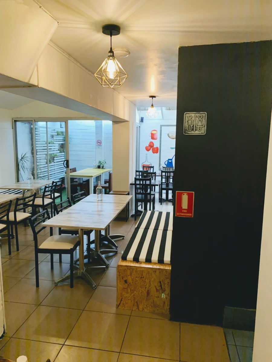 Vibe, Red Lemon Thai