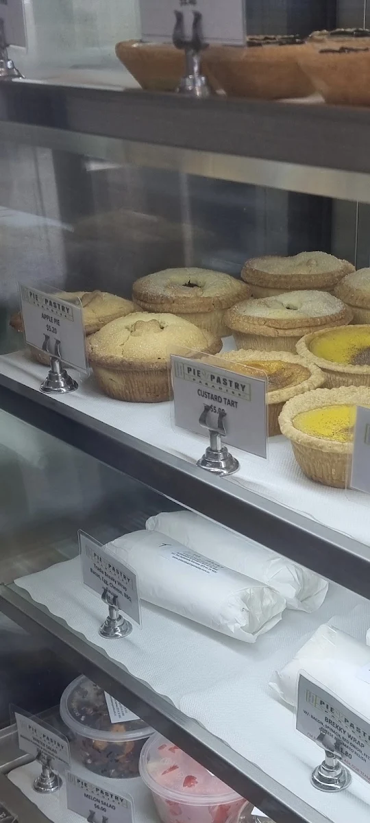 Vibe, Pie & Pastry Paradise - Main Street