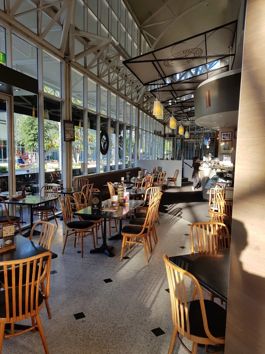 Vibe, The Heritage Terrace Cafe