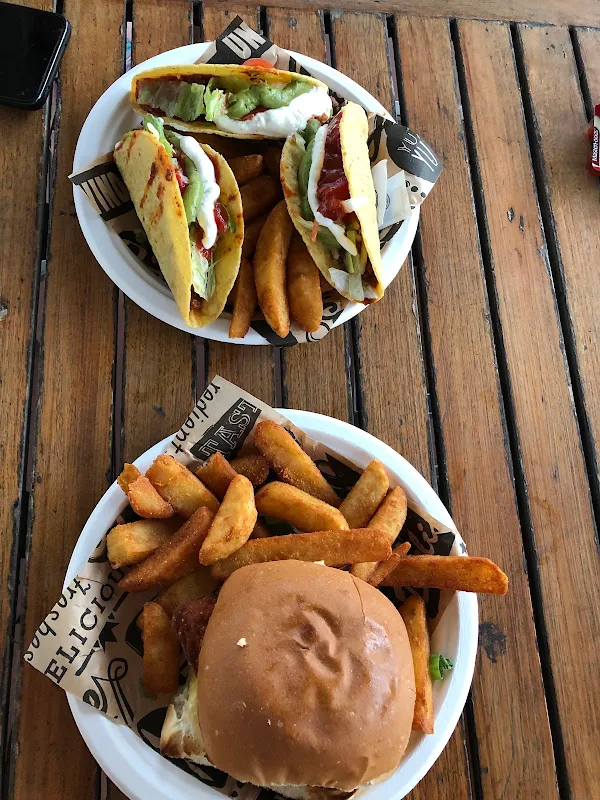 The Hub Pub