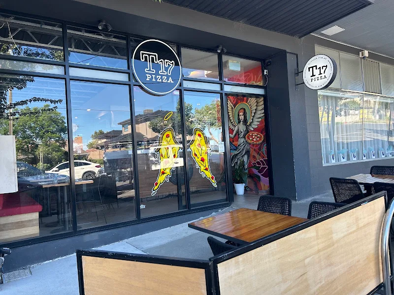 T17 Pizza