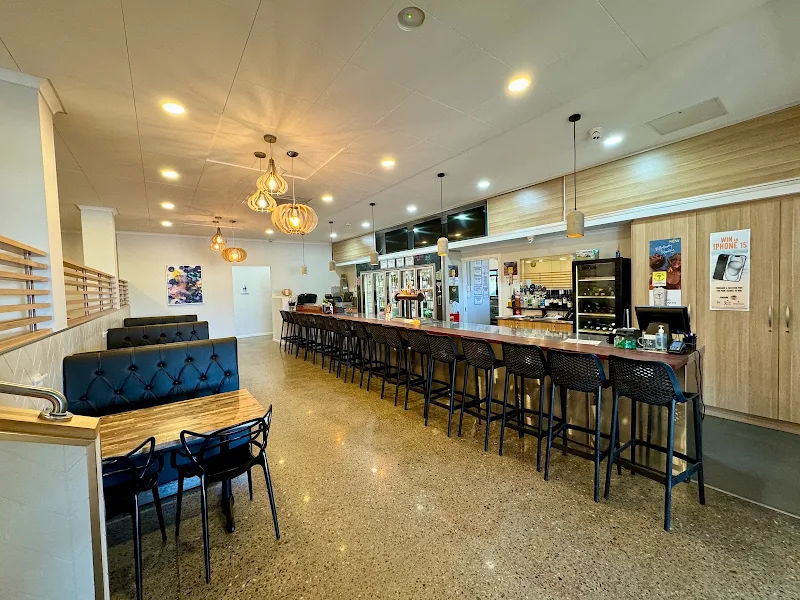 Tarcoola Tavern-Bar-Bistro