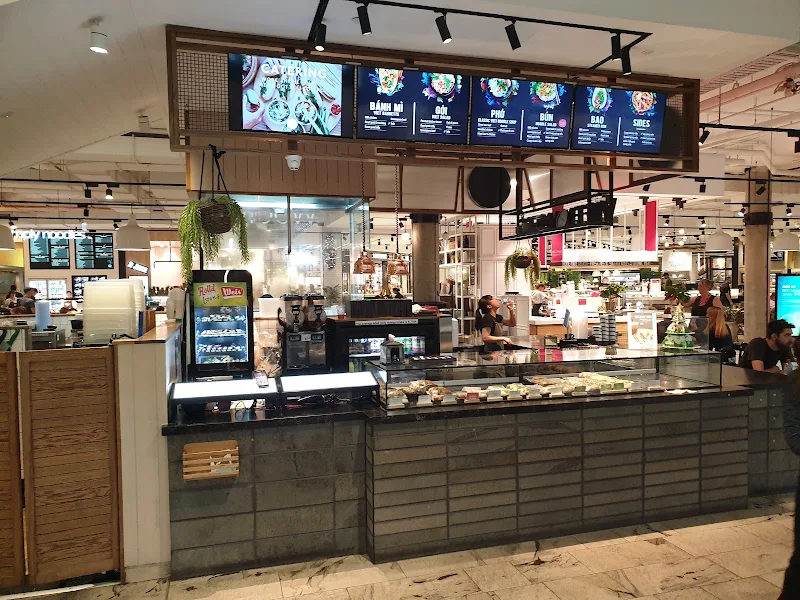 Roll'd Warringah Mall