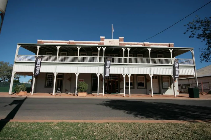 The Quilpie Brick Hotel