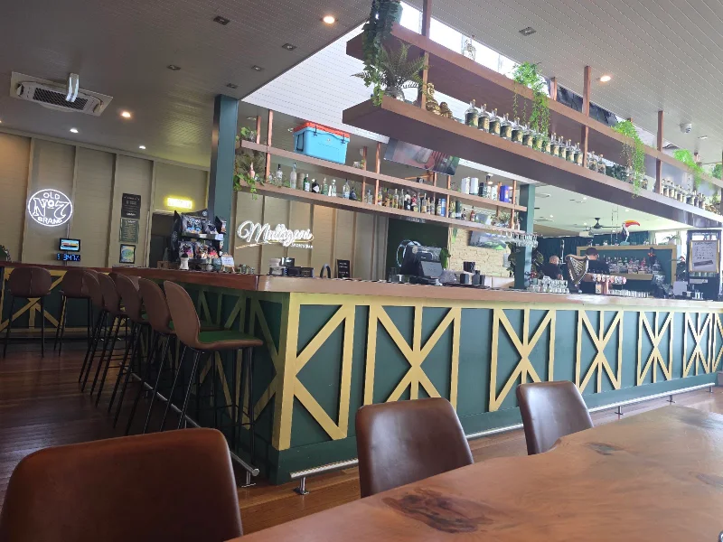 Mulligans Sports Bar