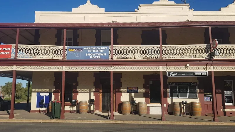 Snowtown Hotel