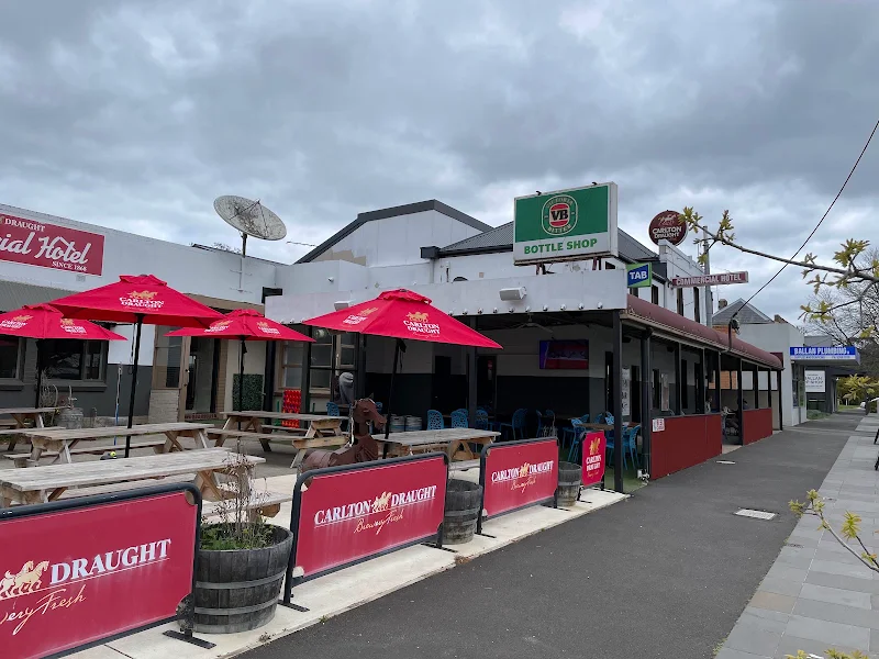 Commercial Hotel