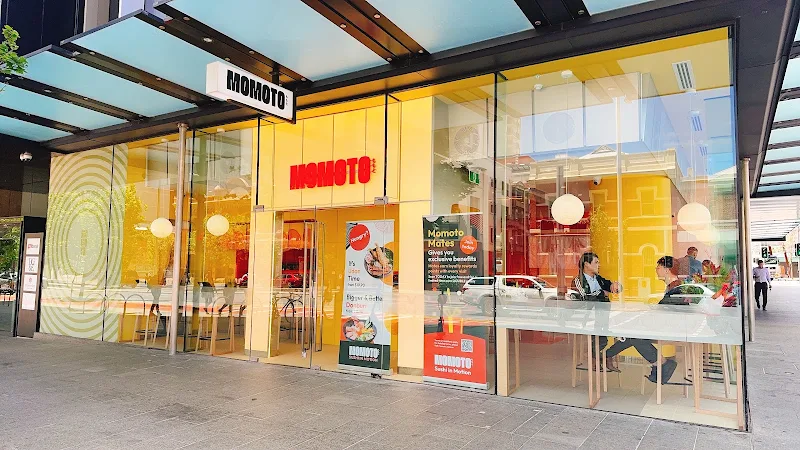 Momoto Kings Square