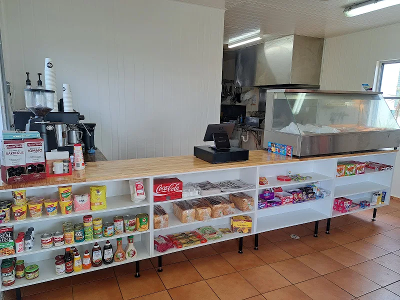 Wooroolin Cafe and Convenience
