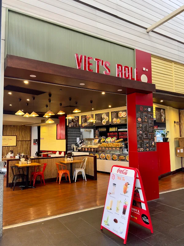Viet's Roll Cleveland