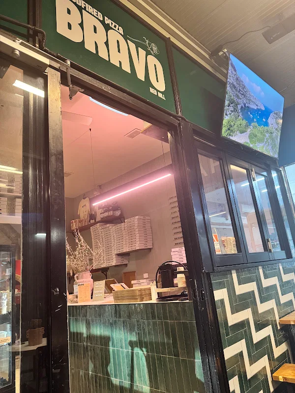 BRAVO WOODFIRED PIZZA - Red Hill