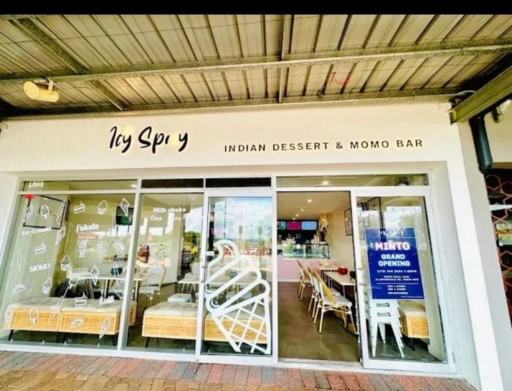 Icy Spicy Minto Indian Restaurant - Ice Creams & Street Food