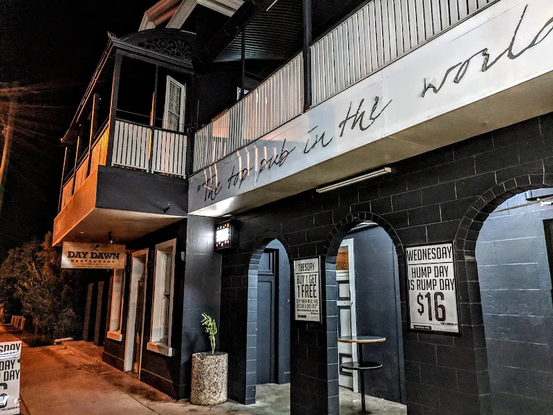 Commercial Hotel Charters Towers