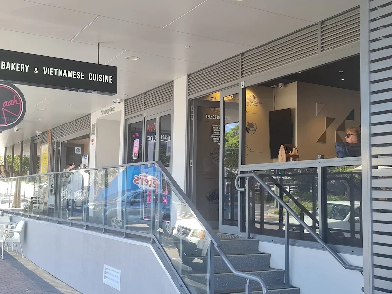 Rose's Continental Delicatessen