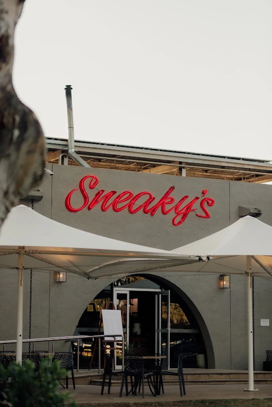 Sneaky's Restaurant