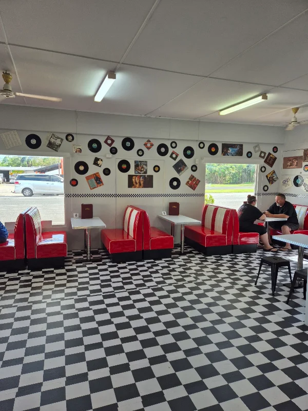 TJ's Diner