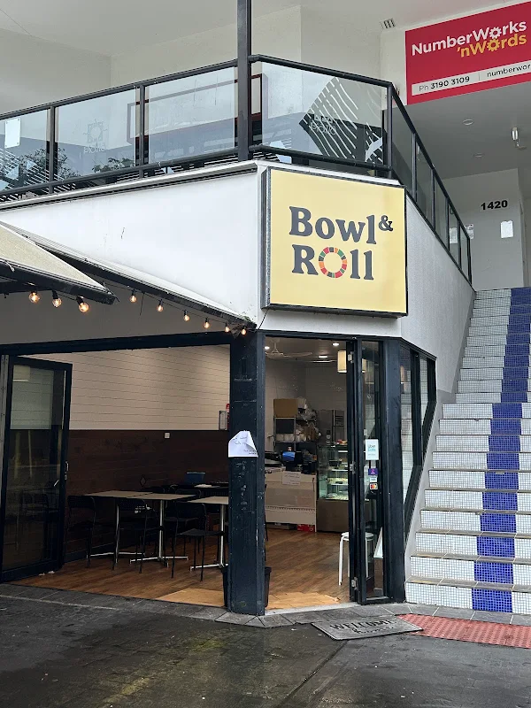 Bowl & Roll