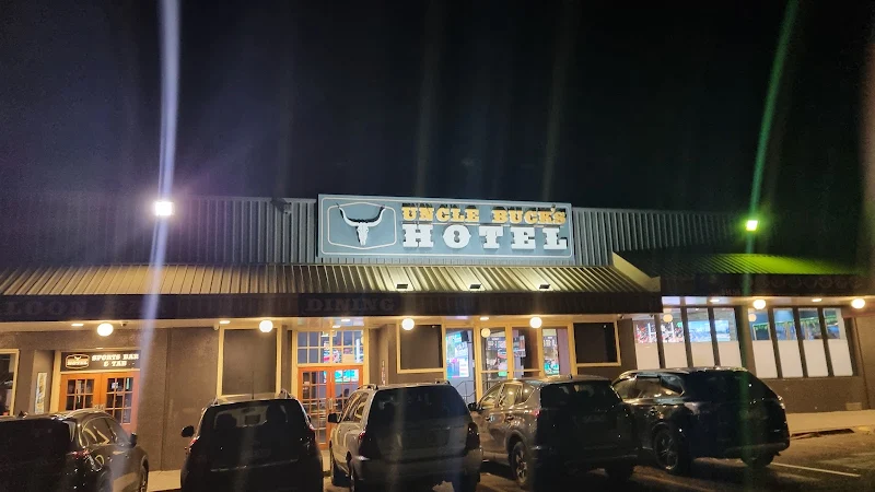 Uncle Buck's Hotel