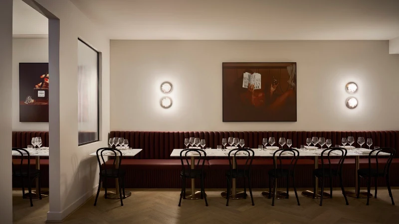 Le Foyer - Fire Led Dining and Bar