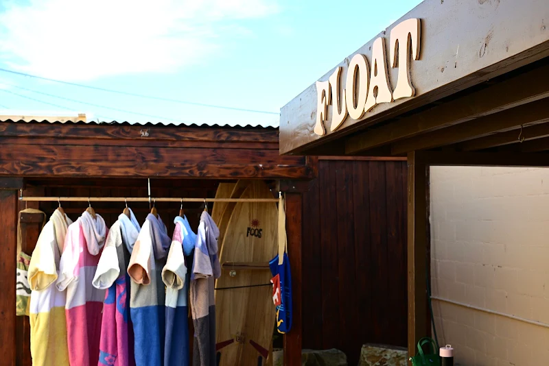 Float - Açai Bowls, Brews & Brunch