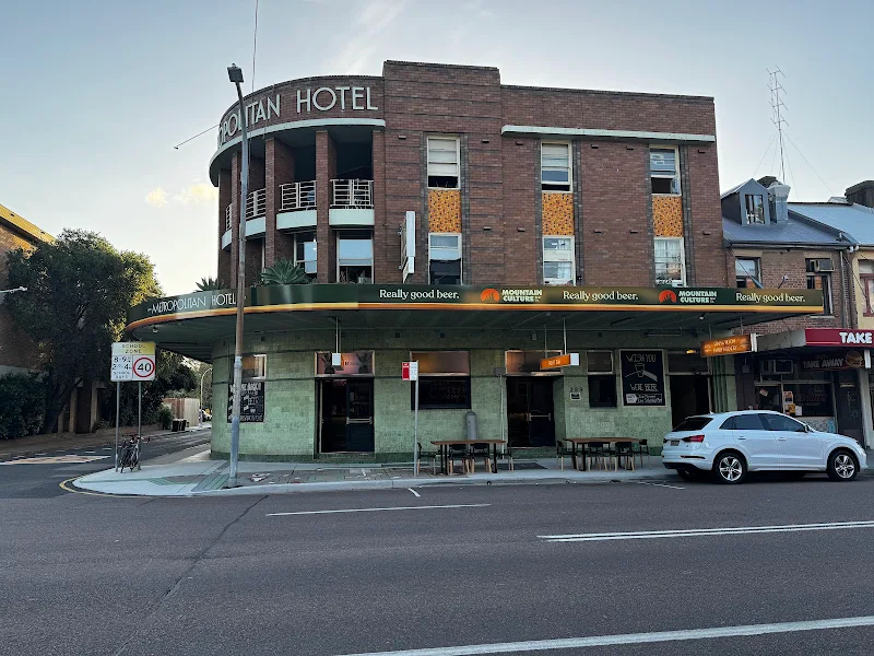 The Metropolitan Hotel