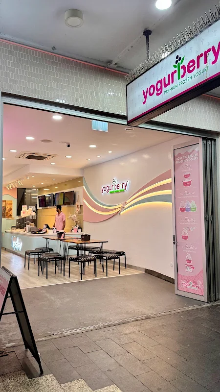 Yogurberry Manly