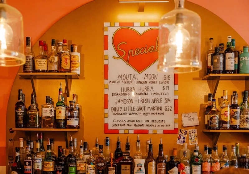 Bar Love