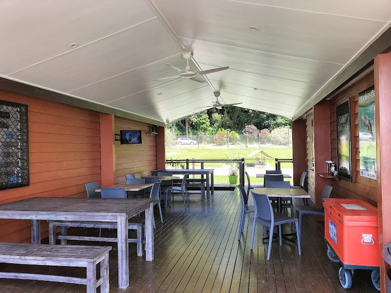Hook-A-Barra Kitchen