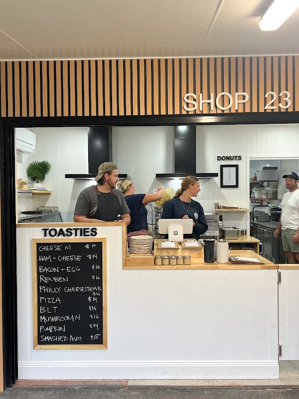 Shop 23