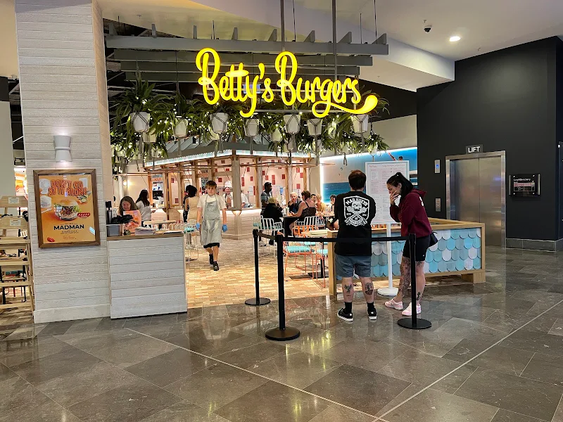 Betty's Burgers