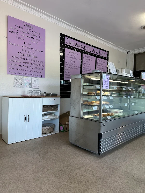 Crossroads Cafe & Eatery