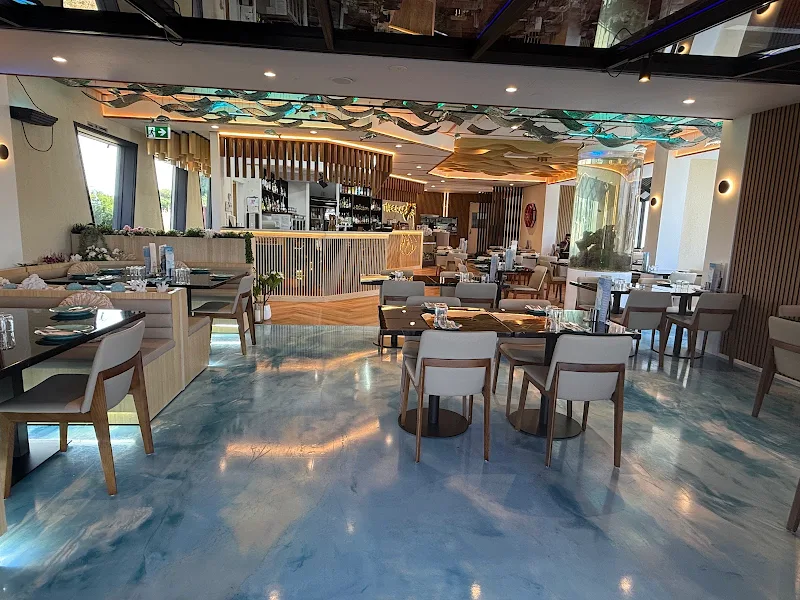 The Cray Seafood & Grill Restaurant Innaloo