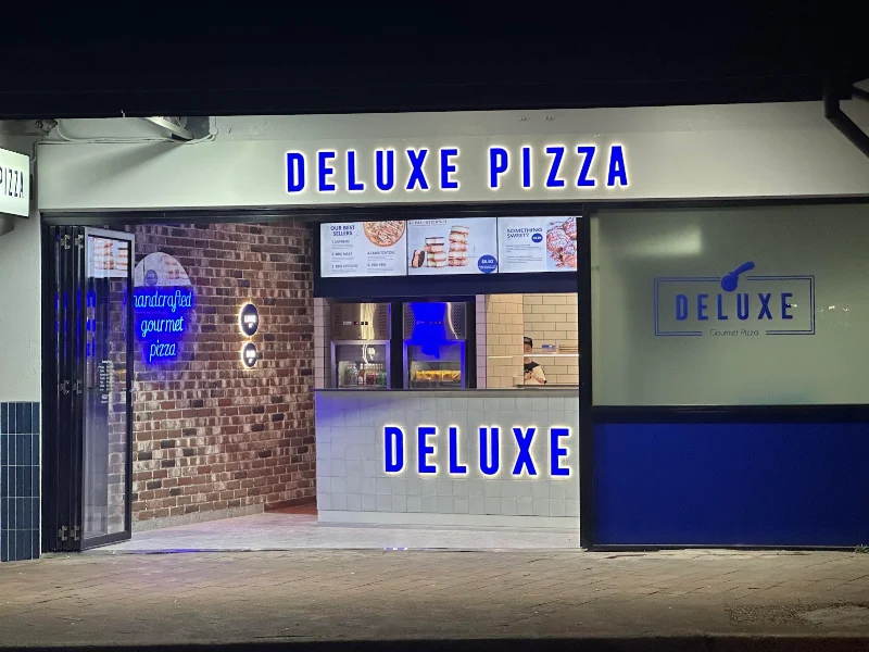 Deluxe Gourmet Pizza Engadine