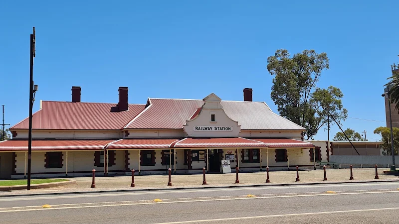 Quandong Apartments