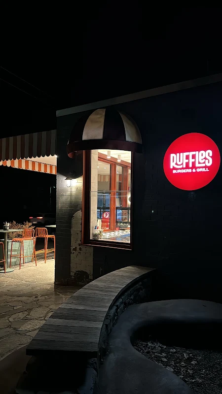 Ruffles Burgers & Grill
